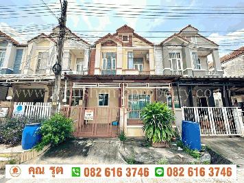 ขาย ทาวน์เฮาส์ 2 ชั้น หมู่บ้าน วรารักษ์ รังสิต-คลอง3